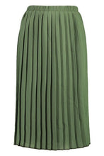 Load image into Gallery viewer, Crepe Pleated Midi Skirt