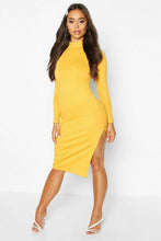Load image into Gallery viewer, Jumbo Rib High Neck Split Midi Dress