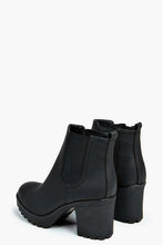 Load image into Gallery viewer, Chunky Cleated Heel Chelsea Boots
