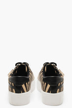 Load image into Gallery viewer, Zebra Zip Side Platform Trainers

