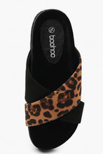 Load image into Gallery viewer, Leopard Cross Front Footbed Flatform Sliders
