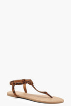 Load image into Gallery viewer, Basic Leopard Toe Post Sandals
