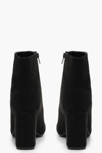 Load image into Gallery viewer, Wide Fit Block Heel Shoe Boots
