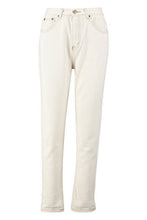 Load image into Gallery viewer, Ecru Contrast Stitch Mom Jeans
