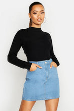 Load image into Gallery viewer, Ribbed Turtle Neck Sweater
