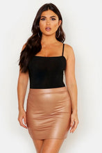 Load image into Gallery viewer, Matte Leather Look Stretch Mini Skirt
