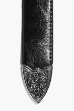 Load image into Gallery viewer, Oversize Western Buckle Boyfriend Belt
