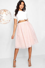 Load image into Gallery viewer, Woven Lace Top - Contrast Midi Skirt Co-Ord
