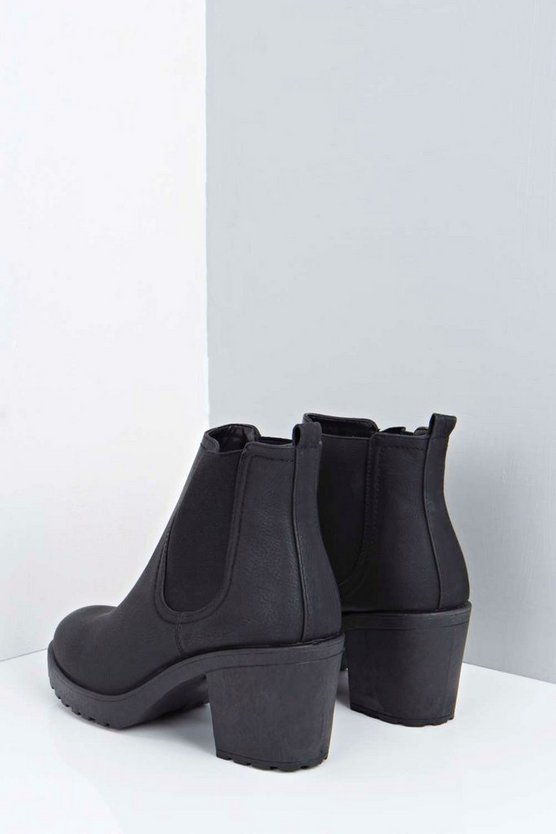 Block Heel Chelsea Boots