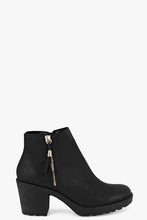 Load image into Gallery viewer, Fringe Trim Block Heel Chelsea Boots
