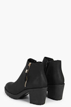 Load image into Gallery viewer, Fringe Trim Block Heel Chelsea Boots
