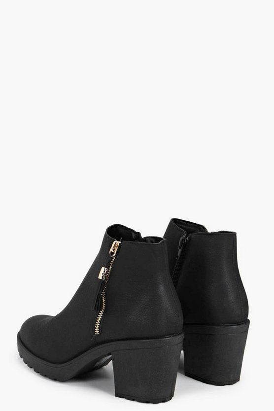 Fringe Trim Block Heel Chelsea Boots