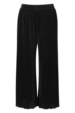 Load image into Gallery viewer, Plated Flared Hem Culottes
