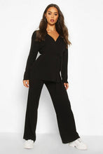 Load image into Gallery viewer, Wrap Knitted Premium Knitted Set

