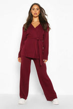Load image into Gallery viewer, Wrap Knitted Premium Knitted Set
