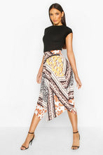 Load image into Gallery viewer, Mixed Print Hanky Hem Skirt
