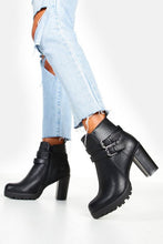 Load image into Gallery viewer, Double Buckle Block Heel Chelsea Boots
