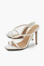 Load image into Gallery viewer, Mid Heel Strappy Mules
