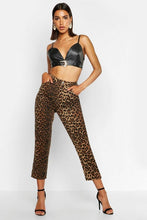 Load image into Gallery viewer, Leopard Mom Jeans
