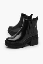 Load image into Gallery viewer, Block Heel Chunky Chelsea Boots
