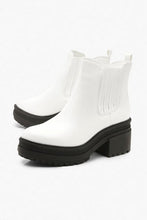 Load image into Gallery viewer, Block Heel Chunky Chelsea Boots
