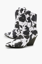 Load image into Gallery viewer, Cow Print Western Boots

