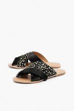 Load image into Gallery viewer, Leather Giraffe Print Fringe Sliders

