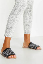 Load image into Gallery viewer, Woven Leather Sliders
