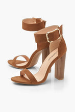 Load image into Gallery viewer, Chunky Buckle Block Heel 2 Parts
