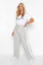 Load image into Gallery viewer, Plus Side Stripe Drawstring Wide Leg Trousers
