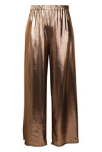 Load image into Gallery viewer, Plus Metallic Wide Leg Trouser
