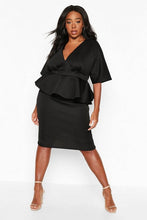 Load image into Gallery viewer, Plus Scuba Plunge Kimono Top - Midi Skirt Co-ord
