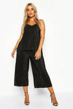 Load image into Gallery viewer, Plus plisse Swing Cami + Culotte Co-Ord
