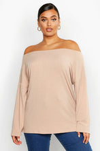 Load image into Gallery viewer, Plus Off The Shoulder Knitted Jumper
