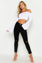 Load image into Gallery viewer, Petite High Rise Distressed Skinny Jean
