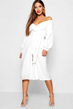 Load image into Gallery viewer, Petite Bardot Wrap Culotte Jumpsuit
