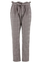Load image into Gallery viewer, Plus Check Paperbag Tapered Pants
