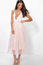 Load image into Gallery viewer, Tall Boutique Tulle Mesh Midi Skirt
